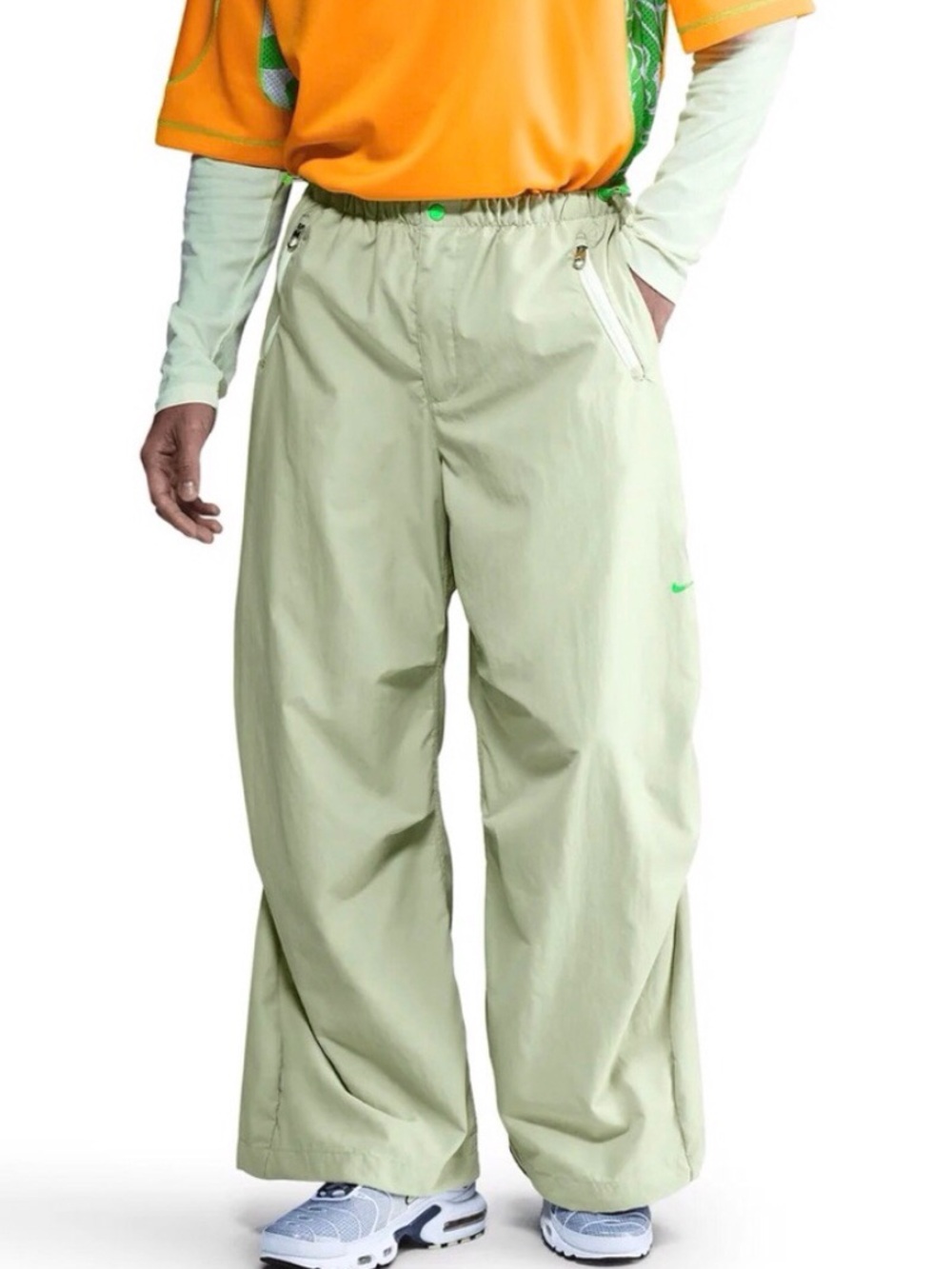 Nike Mens Project F.RO.G Parachute Pants Olive Aura/Green Strike Size Medium